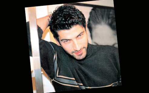 Kenan İmirzalıoğlu kimdir