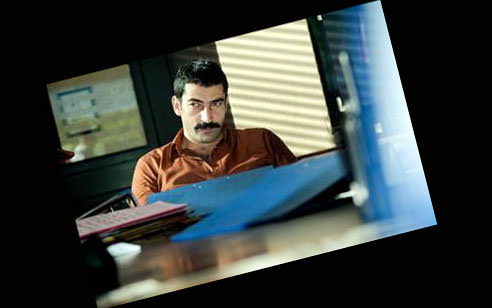 Kenan İmirzalıoğlu kimdir