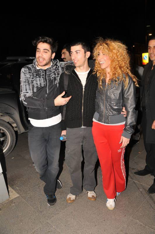 Hande Yener - Kadir Doğulu