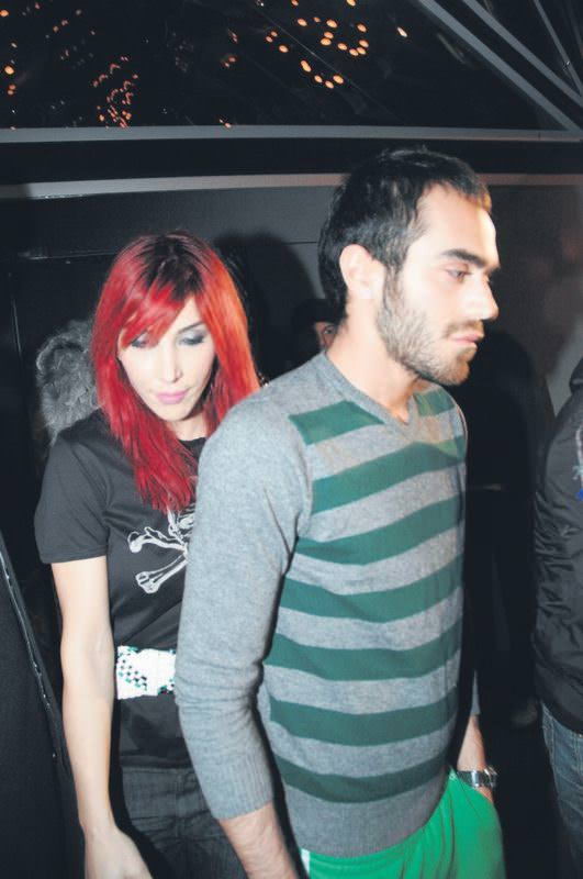 Hande Yener - Kadir Doğulu