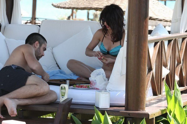 Hande Yener - Kadir Doğulu