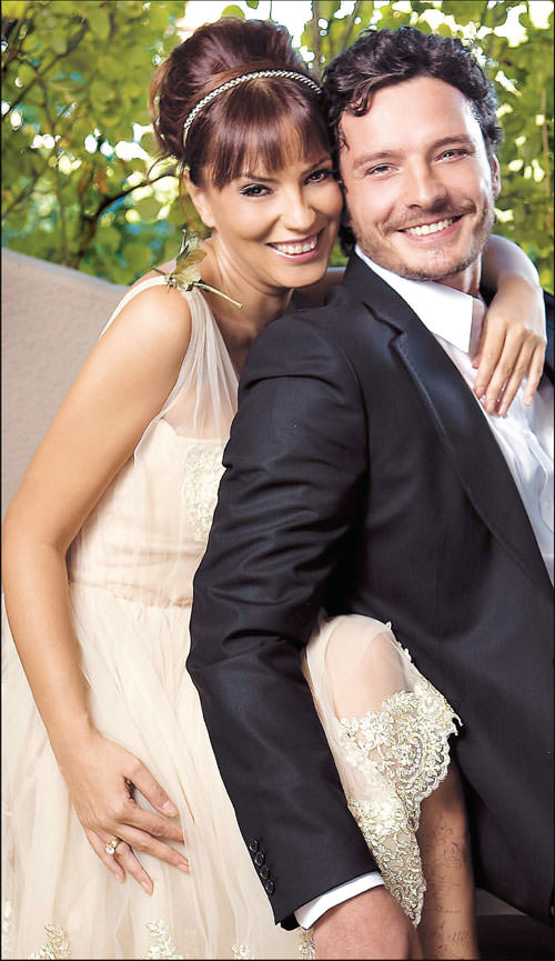 Yaş farkını önemsemeden!