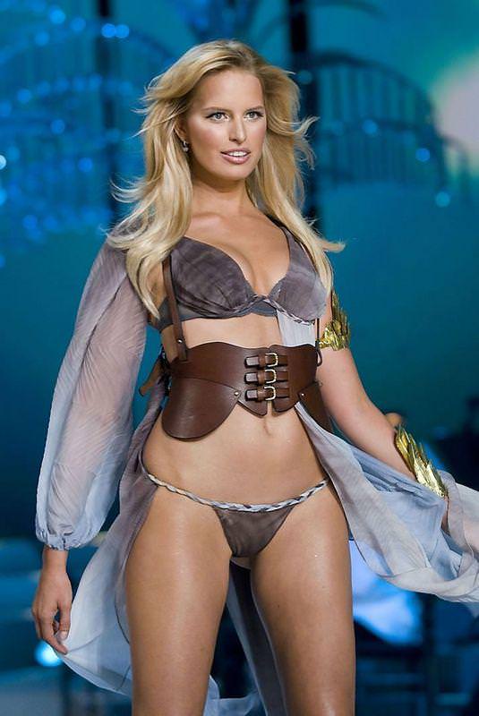 EN SEKSİ 10 VICTORIA MELEĞİ