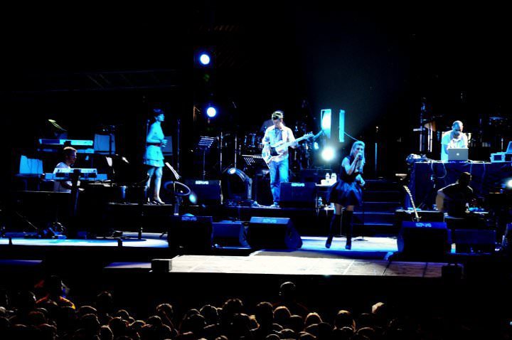 Hande Yener - Beykent Üniversitesi - Geleneksel Pusula Şenlikleri Konseri