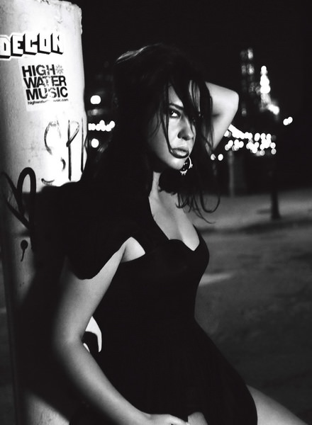 Ayşe Özyılmazel: Bir erkeğin beni çok sevmesine açım!