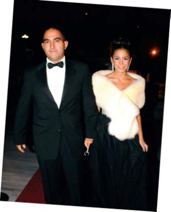 Evlenmek için İstanbul'da Fransız sarayı yaptırdılar!