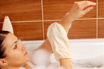 Yemekten sonra banyo yapmak kalbi çok yorar.