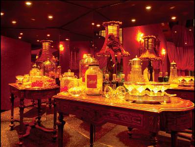 Istanbul efsane Cahide’sine sonunda kavustu!