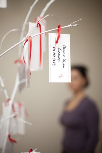 Eşimi bana HIV bulaştırdığı için asla suçlamadım