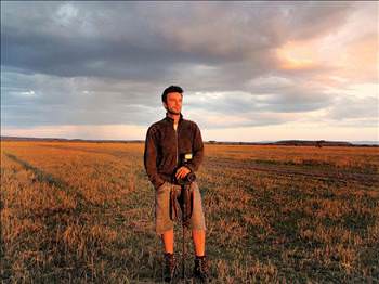 Tarkan sessizliğini bozdu