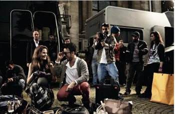 Tarkan sessizliğini bozdu