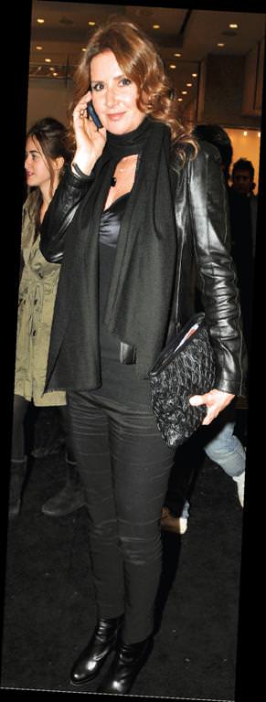 Cağdaş sanat tutkunları bir araya geldi