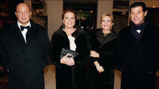 10 yıllık aşkta mutlu son