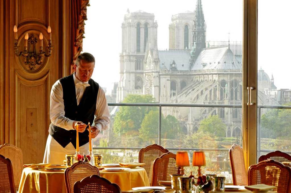 Paris’te düğün yapmak zor mu?