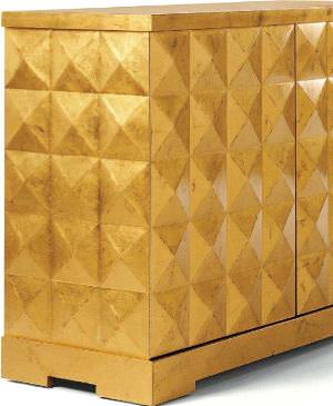 Özenle hazırlanan sofralar