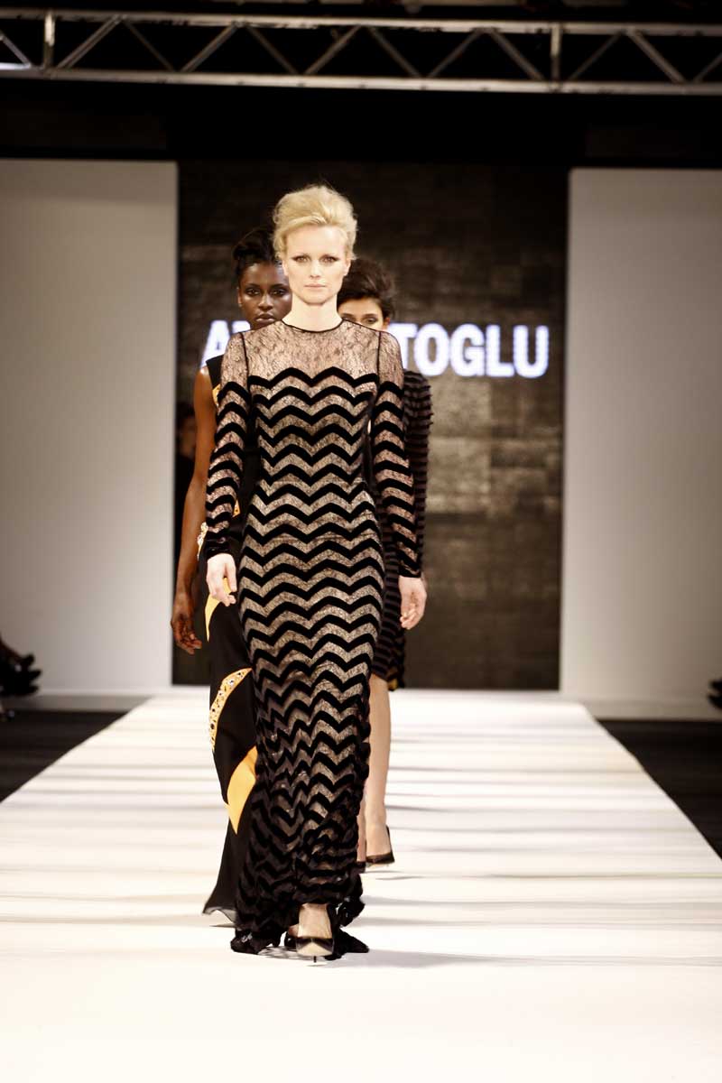 Atıl Kutoğlu 2011-2012 İstanbul Fashion Week defile