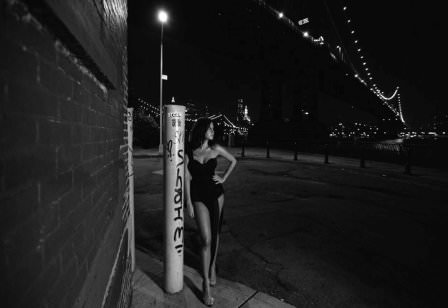 Esquire dergisine poz verdi