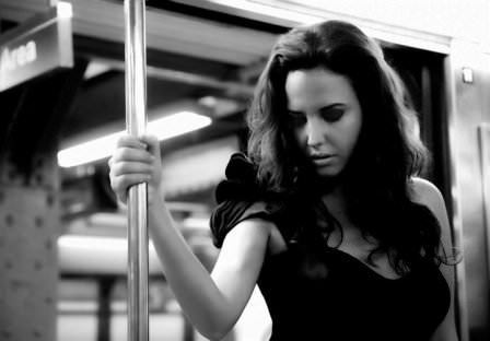 Esquire dergisine poz verdi