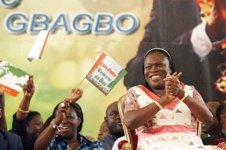 Diktatörlerin kadınları