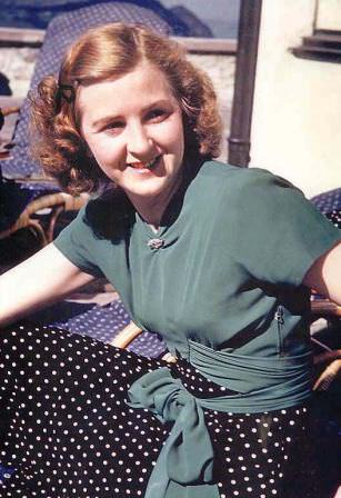 Diktatörlerin kadınları