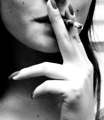 Sigaranın cildinize verdiği zararları biliyor musunuz?