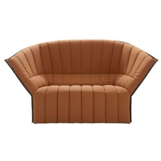 En farklı koltuk hangisi?