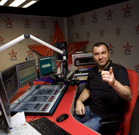 Bay J’yi yakından tanımaya ne dersiniz?