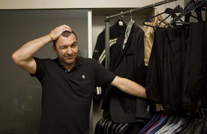 Bay J’yi yakından tanımaya ne dersiniz?