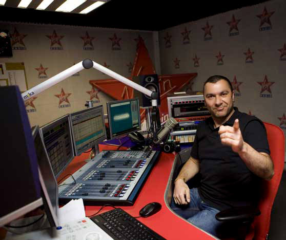 Bay J’yi yakından tanımaya ne dersiniz?