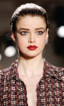 Kırmızı ruj kullanma kuralları