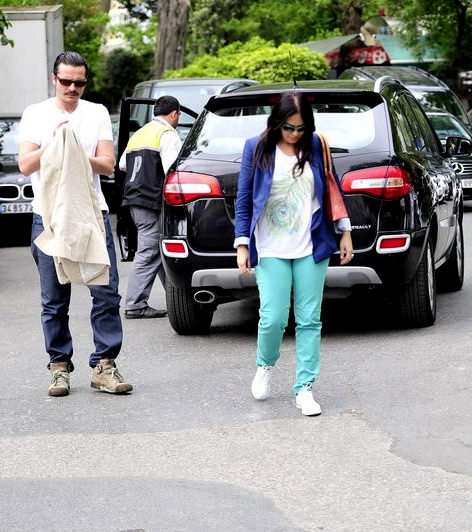 Salkım'ın kızı Ada...