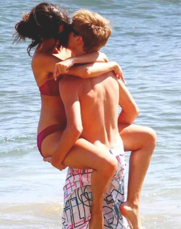 Genç aşıklar: Justin Bieber ve Selena Gomez