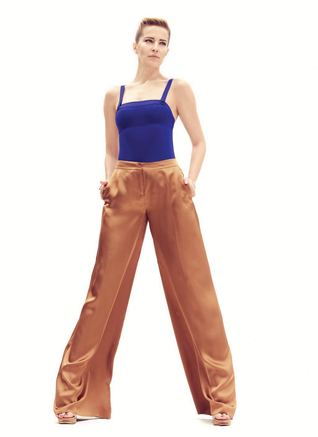 Burcu Esmersoy:Stili zekasında gizli