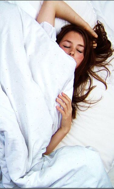 Sıcakta rahat uyumanın yolları