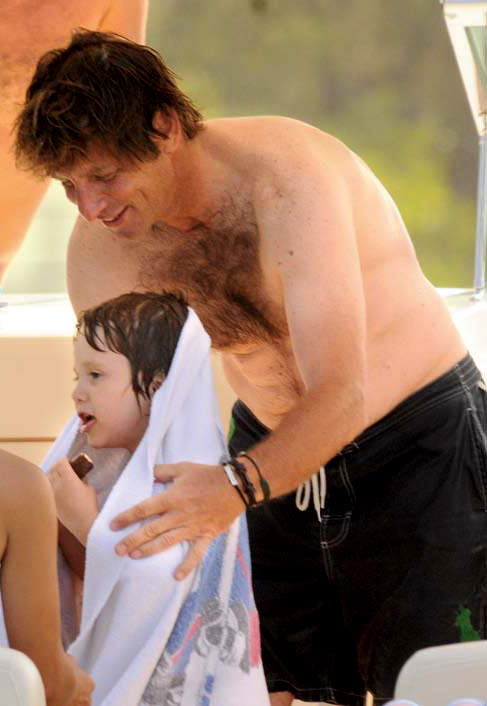 Çilingiroğlu ailesi tam kadro tatilde