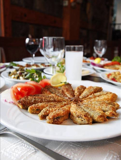 Anadolu Yakası'nın çok renkli semti Caddebostan