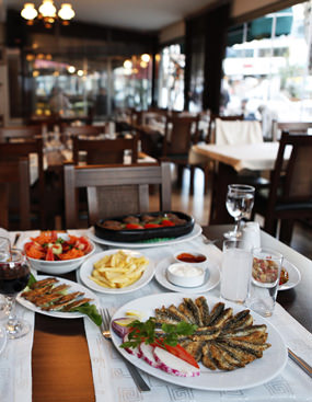 Anadolu Yakası'nın çok renkli semti Caddebostan