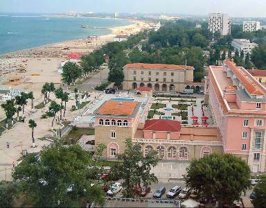 Osmanlı'nın izlerini taşıyan turizm cenneti KÖSTENCE...