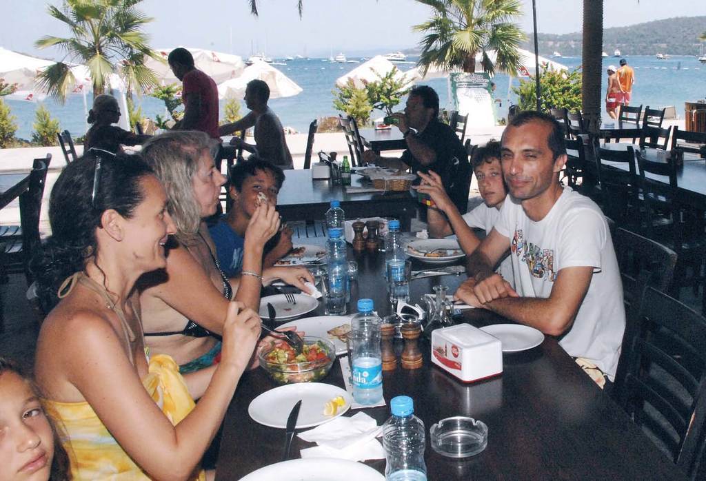 Bu hafta Bodrum'da hangi ünlüler tatil yaptı?