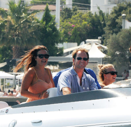 Bu hafta Bodrum'da hangi ünlüler tatil yaptı?