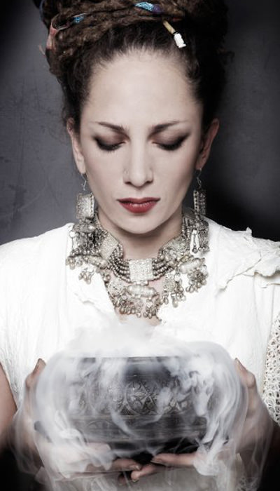 Simay Bülbül'le Fashion Week... ''Kırılma noktası'' üzerine...