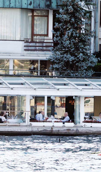 İstanbul'un tekneyle gidilebilen mekanları