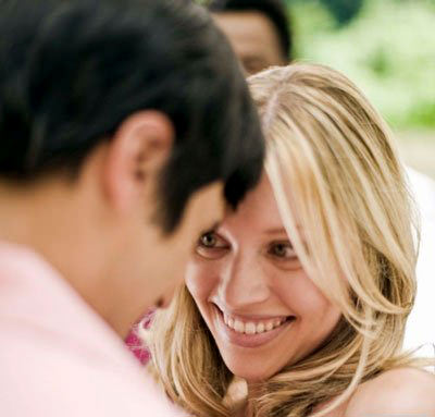 Utangaç kızların flört rehberi