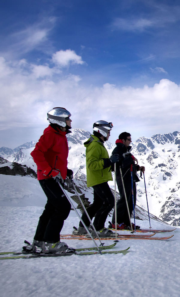 Kışın en heyecanlı kaçamağı: Kayak
