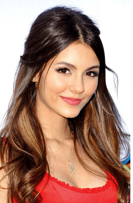 Partinin en seksi kadını siz olun