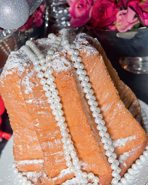 Ünlü isimlerle yılbaşı sofrası