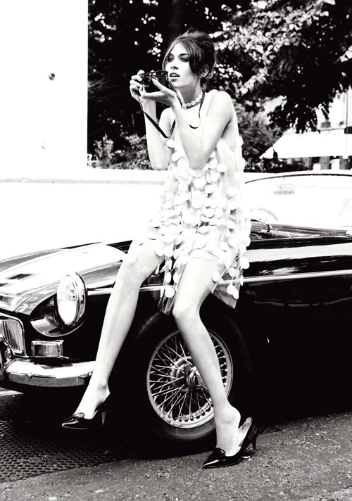 Stil ikonu Alexa Chung