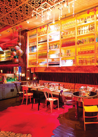 Doğu ile batının dansı: Beyrouth Cafe Club