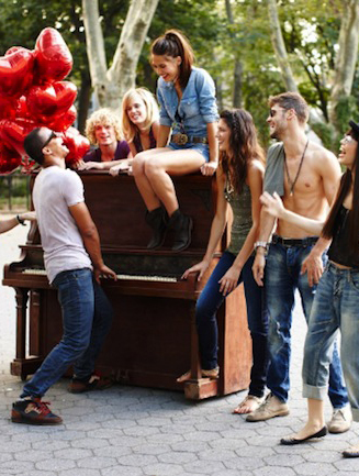 Herşeye sahip olanlar büyük lafları çöpe atanlardır!