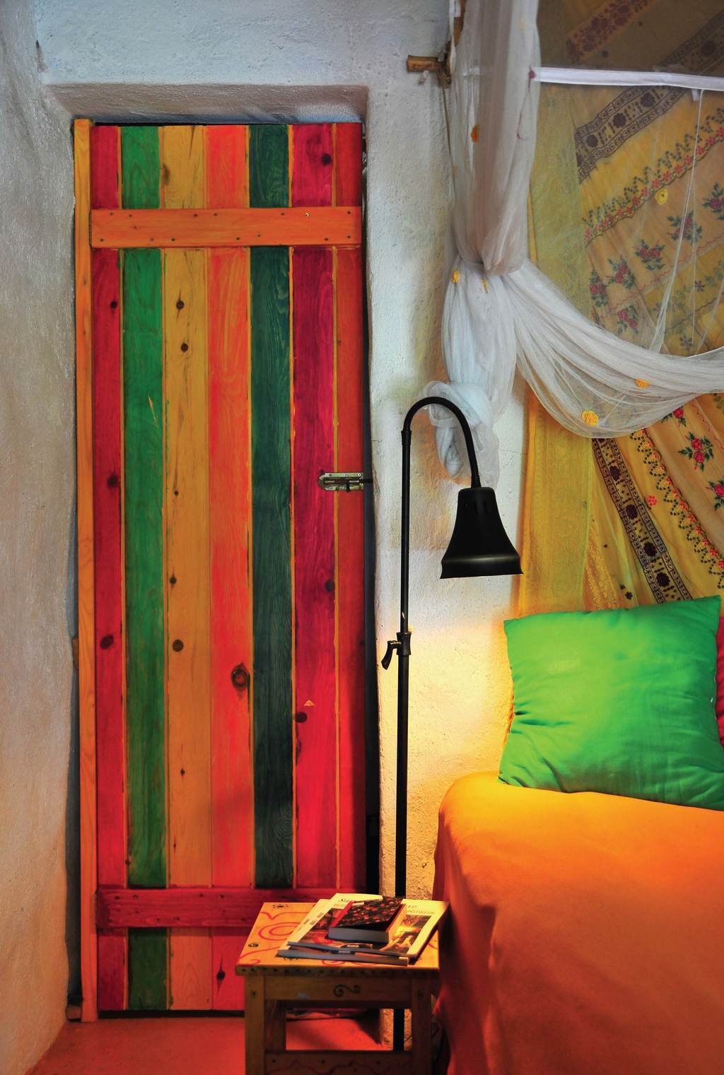 Rengarenk evin öyküsü..